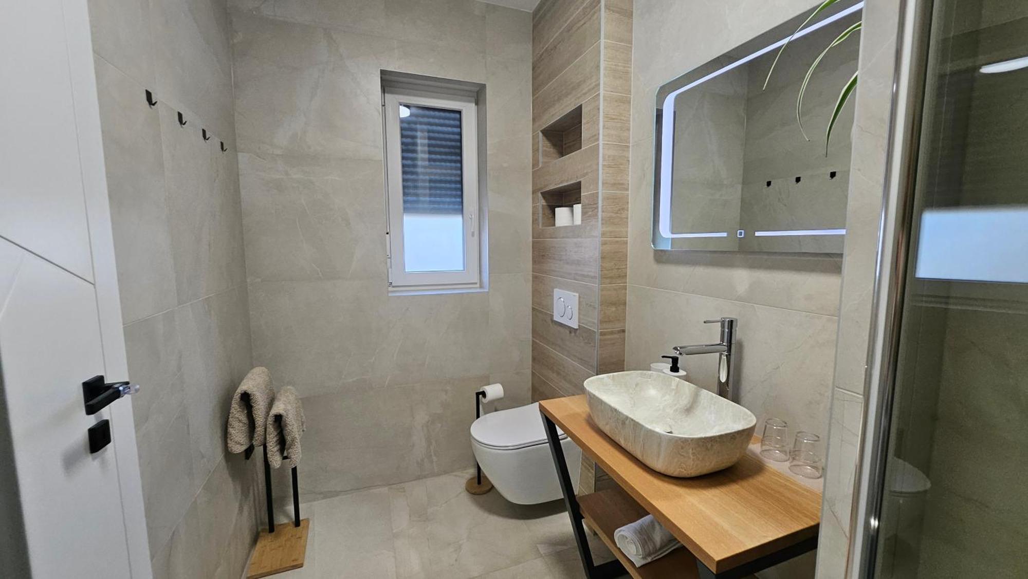 Richi Rooms & App Funtana Bagian luar foto