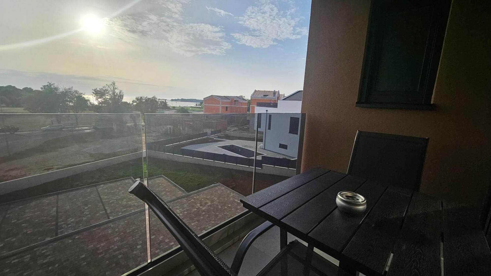 Richi Rooms & App Funtana Bagian luar foto